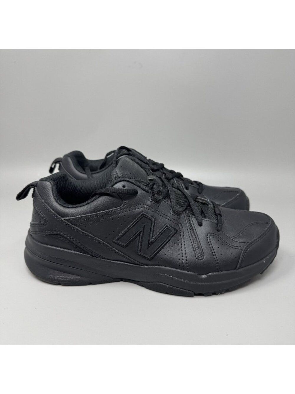 New Balance 608 Black Slip Resistant Comfort Work Shoes Men's Size 9